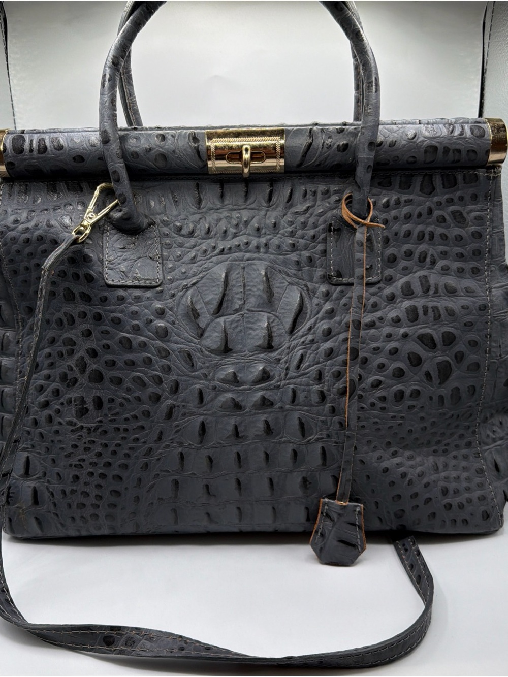 Italian Croc Embossed Genuine Leather Bag Crossbody /Satchel Made In Italy Gray